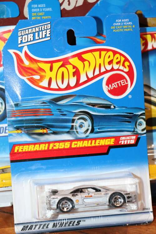 1998 HOT WHEELS Diecast Model - FERRARI F355 Challenge