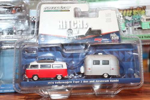 Greenlight Limited Edition Diecast Model - 1974 Volkswagen Type 2 Bus & Airstream Bambi