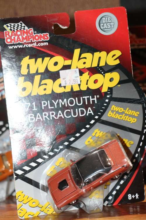ERTL Racing Champions Diecast Model - Two-Lane Blacktop '71 Plymouth Barracuda