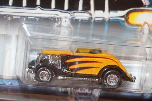 Hot Wheels Motor City Classics Diecast Model - '33 Ford