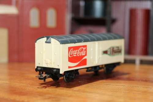 HO LIMA Railroad Coca-Cola Carriage