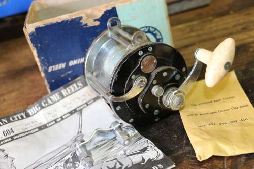 Vintage Ocean City No.604 Fishing Reels