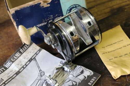 Vintage Ocean City No.604 Fishing Reels