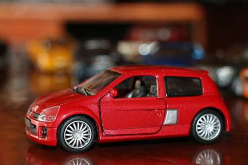 New Ray Collectors Die Cast Models - Renault Clio V6