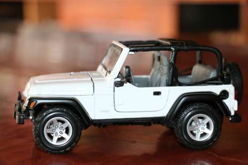 Maisto Collectors Die Cast Models - Jeep Wrangler Rubicon