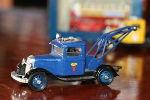 Eligor Collectors Die Cast Models - 1932 Ford Tow Truck