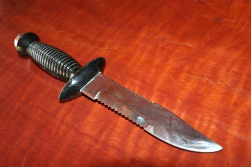 Beautiful Vintage Stainless Steel Diving Knife