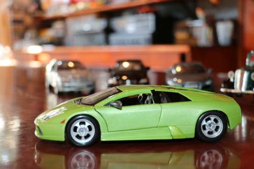 Maisto Collectors Die Cast Model - Lamborghini Murcielago