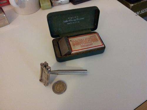 Valet Autostrop razor