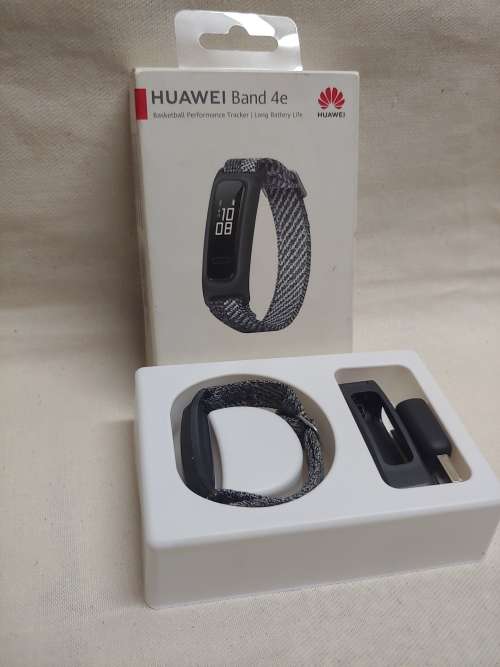 Huawei Band 4E Smart watch in great working condition
