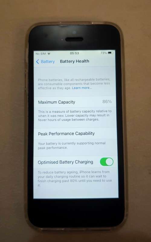 Apple iPhone SE (2016) 16gb Silver