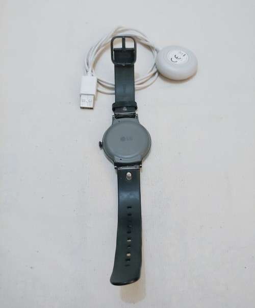 LG w270 Smart Watch