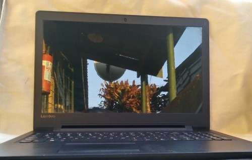 Intel Celeron Lenovo Laptop FV75648T, 4GB RAM, 500GB hard drive