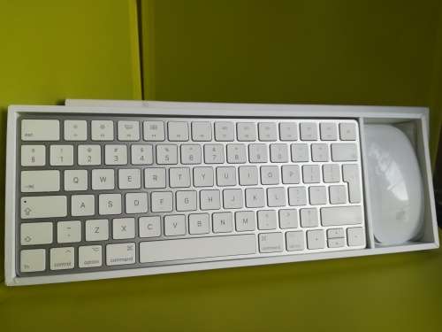 Apple Mac Wireless Keyboard 2 (A1644) and Wireless Magic Mouse 2 (A1657)