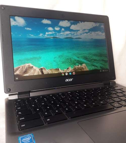 Acer Chromebook N2840 2gb RAM, 16GB Celeron Laptop