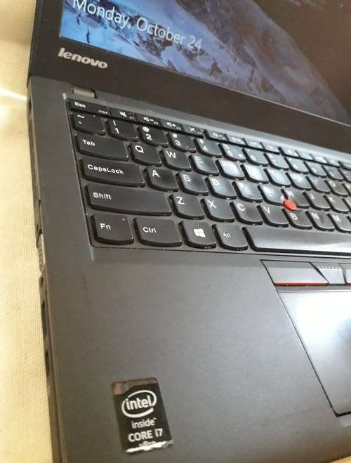 i7 Lenovo Thinkpad Laptop, 8GB RAM,  Windows 10 Pro, Intel(R) Core(TM) i7-5600u CPU @ 2.60 2.59 GHz