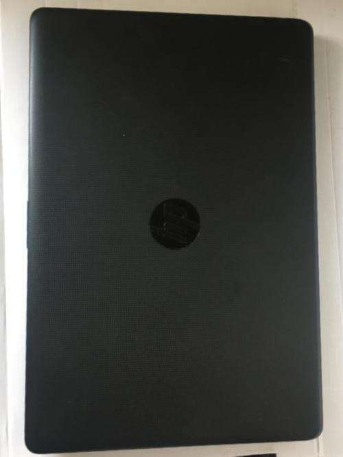 HP 255 G6 7th Gen, AMD E2-9000, 4GB DDR4 Ram, 500GB HDD, Windows 10, 15.6` Notebook