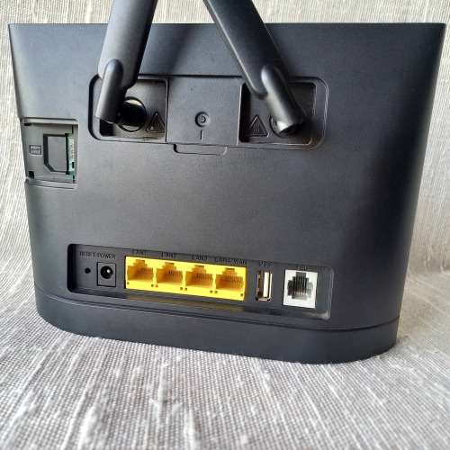 Huawei B315s-936 LTE 4G CPE Wifi Router