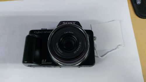 Sony Cyber-shot H3, 8.1 mega pixels, 10x optical zoom in great working condition