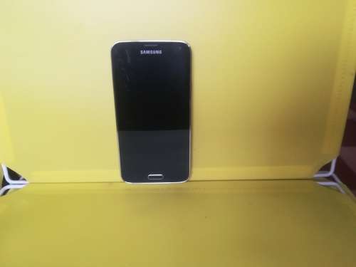 Samsung Galaxy S5 16gb (Black) in excellent condition