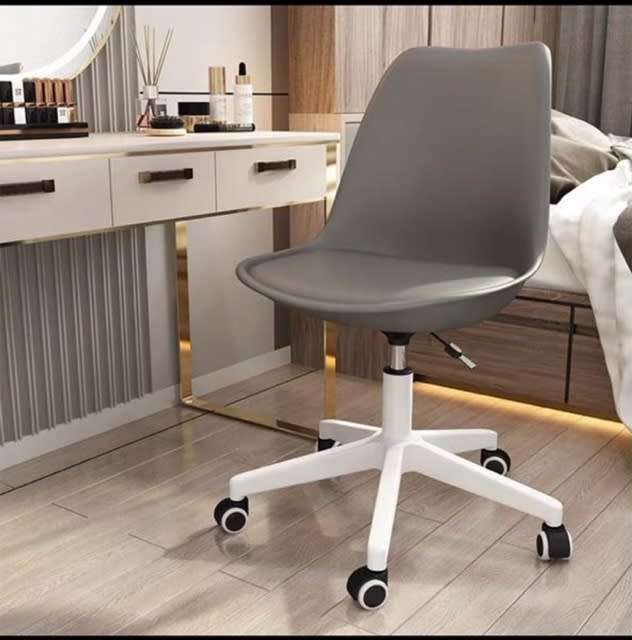 Plastic office desk chair grey