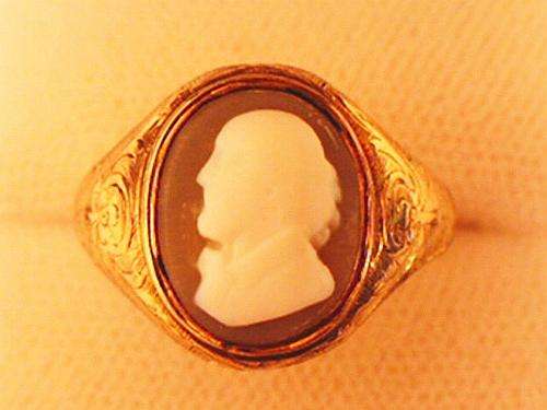 VINTAGE CAMEO RING NINE CARAT GOLD STUNNING & RARE!