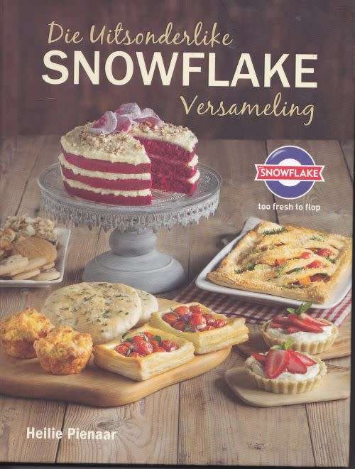 DIE UITSONDERLIKE SNOWFLAKE VERSAMELING by Heilie Pienaar