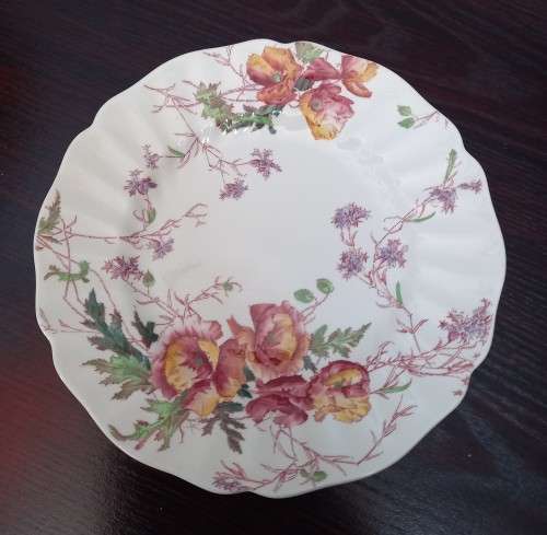 ROYAL DOULTON `Sherborne` Flower plate