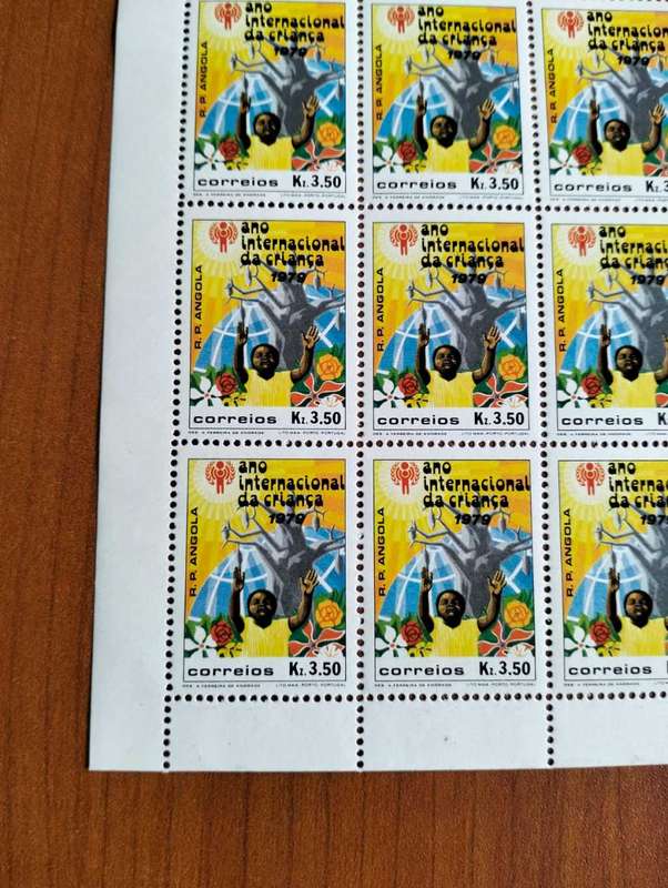 ANGOLA (1979 Year of the Child)