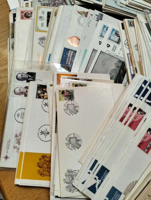 BOX OF  FDC`s (250 + covers)