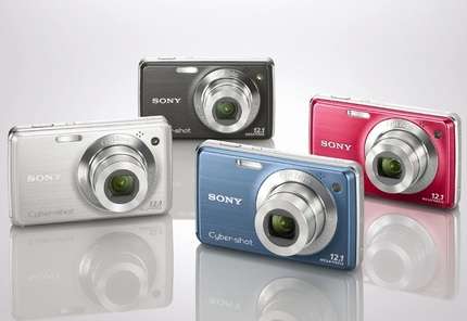 Sony cyber shot camera 12.1 mega pixel 2.7inch LCD