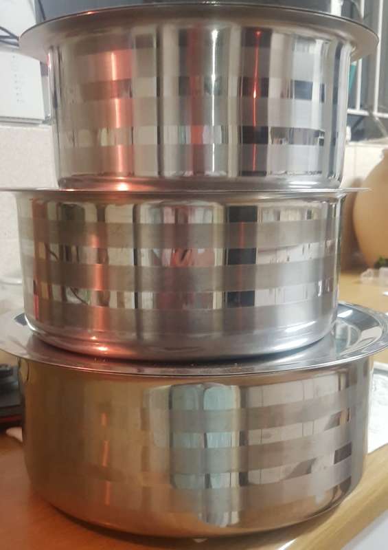 Stainless steel pots