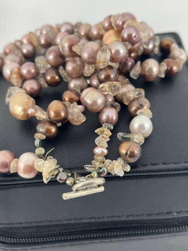 Pearl and Gemstone Necklace