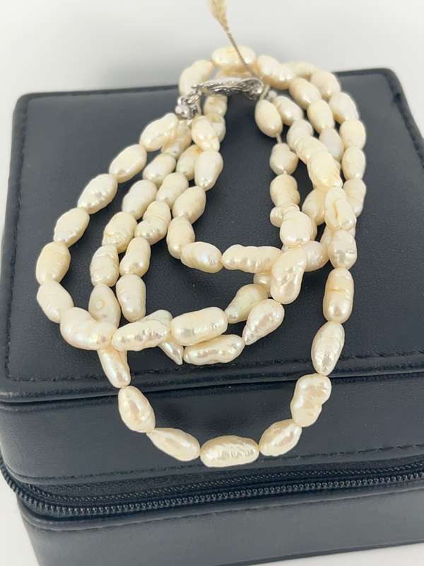 White Freshwater Pearls