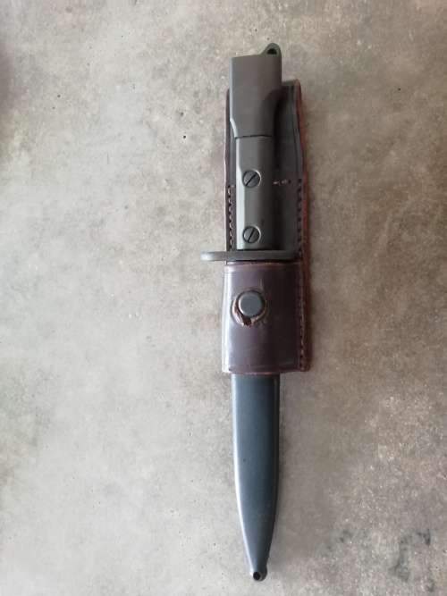 S1 UZI BAYONET with SAP STAMP MARKINGS & SA Leather Frog