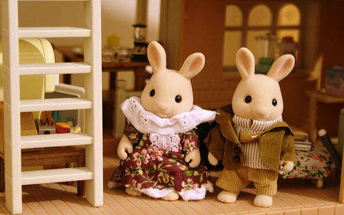 Sylvanian Families Buttermilk Rabbit Grandparents