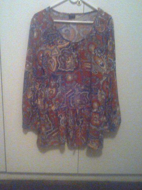 Multi coloured shirt - Large
