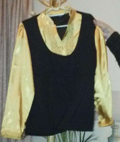 Smart Black/Yellow Blouse (sz 38)