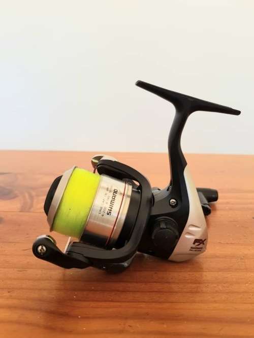 SHIMANO FX 2500FB Fishing Reel