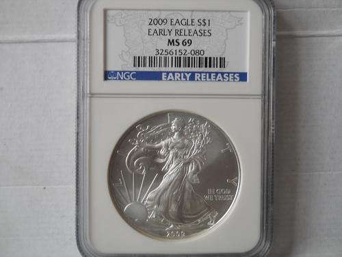 AMERICAN SILVER EAGLE 2009 EARLY RELEASES MS 69. 1 OZ. .999 PURE SILVER COIN GRADED BY NGC.