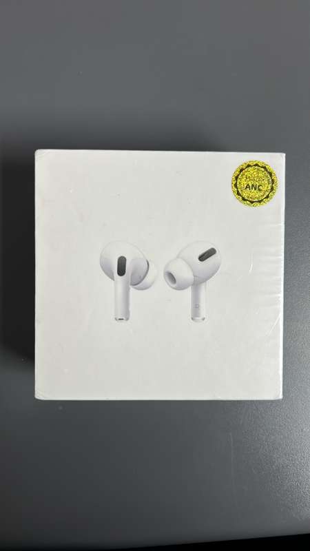 Apple AirPods Pro (1st Gen)