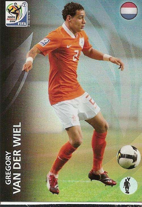 2010 FIFA ADRENALYN PREMIUM - GREGORY V/D WIEL "RAINBOW FOIL" CARD