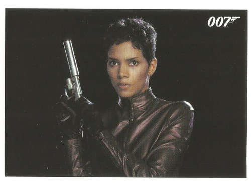 HALLE BERRY  "JAMES BOND "ARCHIVES 2017"  - RARE PROMO TRADING CARD P1