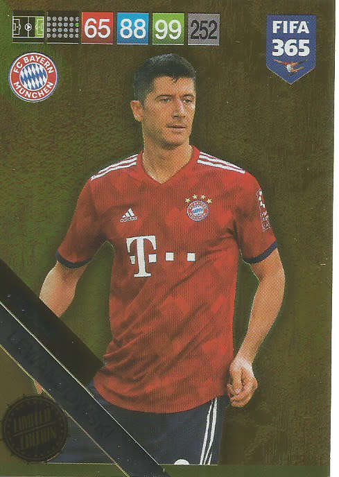 ROBERT LEWANDOWSKI - FIFA 365 2019 EDITION - PANINI 2019 - GOLD FOIL `LIMITED EDITION` TRADING CARD