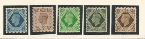 GREAT BRITAIN - King George VI 1939/47 - SG69  to 475 LOT of 5 STAMPS - (VLMM)