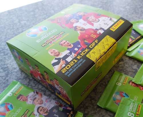 UEFA UERO 2020 - PANINI ADRENALYN XL `EURO 2020 KICK OFF` 2020 - FULL BOX 24 BOOSTER PACKS (8 cards)