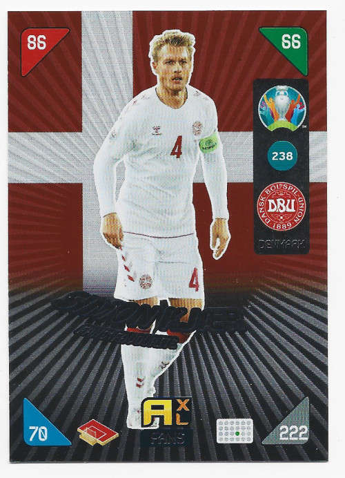 SIMON KJAER - PANINI  `EURO 2020 KICK OFF` -  FOIL `FANS FAVOURITE` TRADING CARD 238