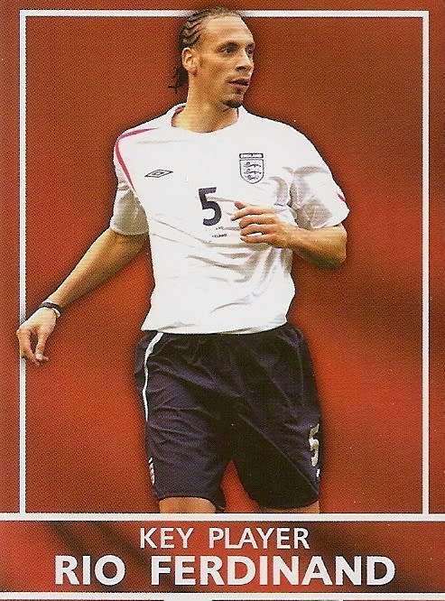 RIO FERDINAND - `ENGLAND OFFICIAL W/CUP COLLECTION` 2005  - `KEY PLAYER` FOIL TRADING CARD