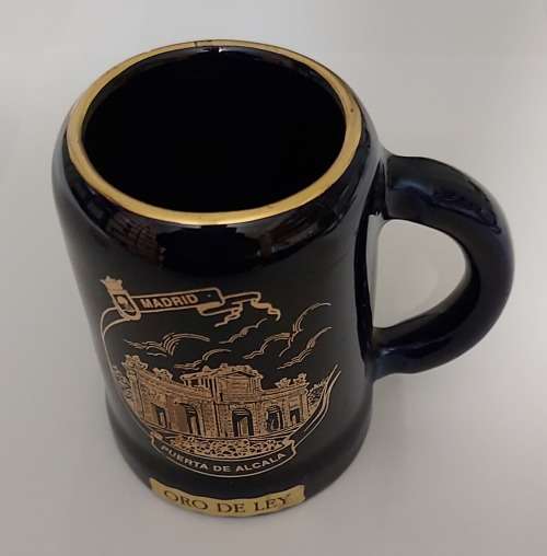 SOUVENIR of SPAIN `MADRID`  - `ORO DE LEY` BLUE MINIATURE MUG 45mm Dia. x 70mm Tall - Ex Condition
