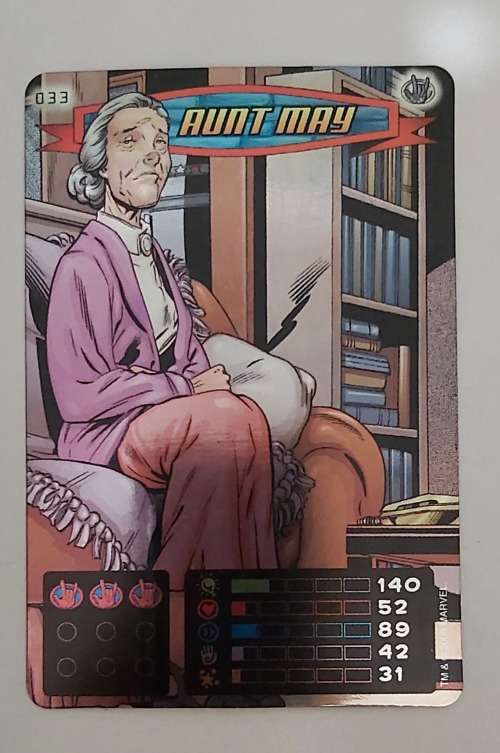 AUNT MARY - MARVEL `SPIDERMAN 2011 COLLECTION` - FOIL TRADING CARD 33